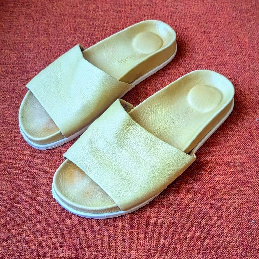 Gentle Souls Kenneth Cole Slides Iona Leather Butter Yellow Sandal Minimal Boho